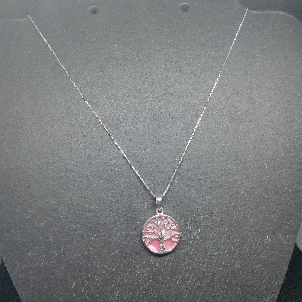 Sliver tree necklace - Picture 3 of 5